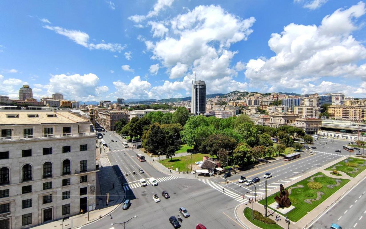 Attico Luxury Con Parcheggio E Terrazza Vista Mozzafiato Apartamento Génova Exterior foto