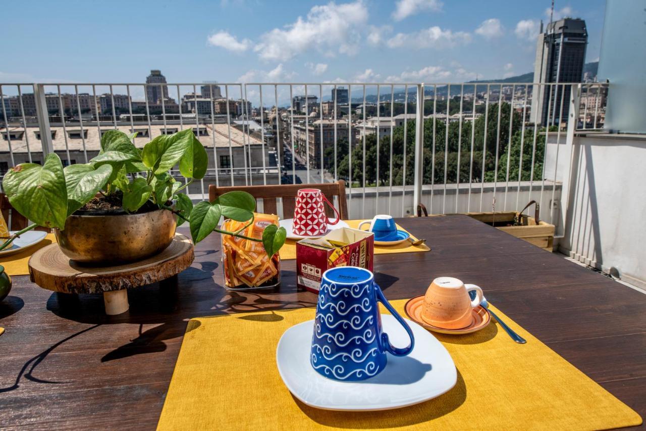 Attico Luxury Con Parcheggio E Terrazza Vista Mozzafiato Apartamento Génova Exterior foto