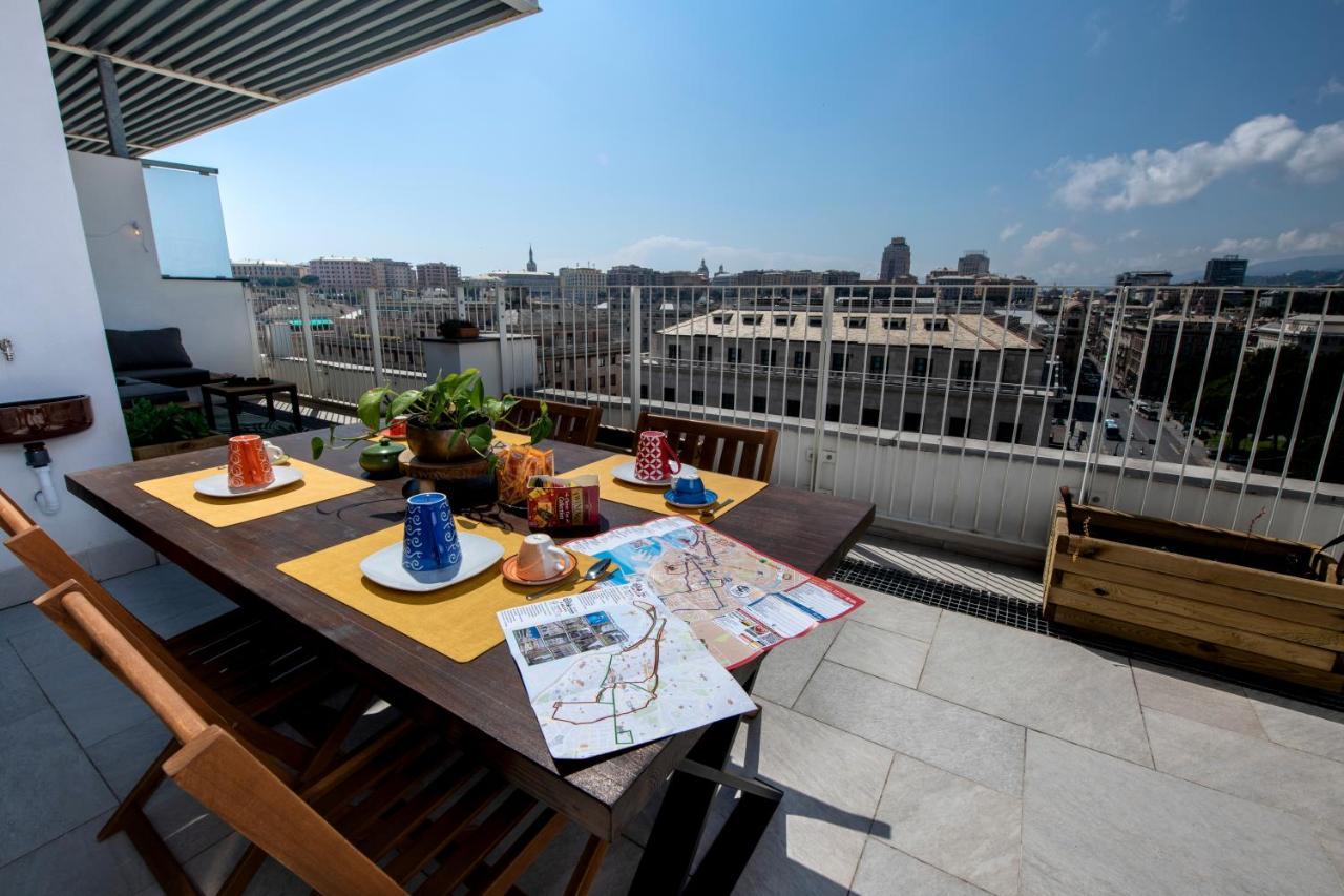 Attico Luxury Con Parcheggio E Terrazza Vista Mozzafiato Apartamento Génova Exterior foto