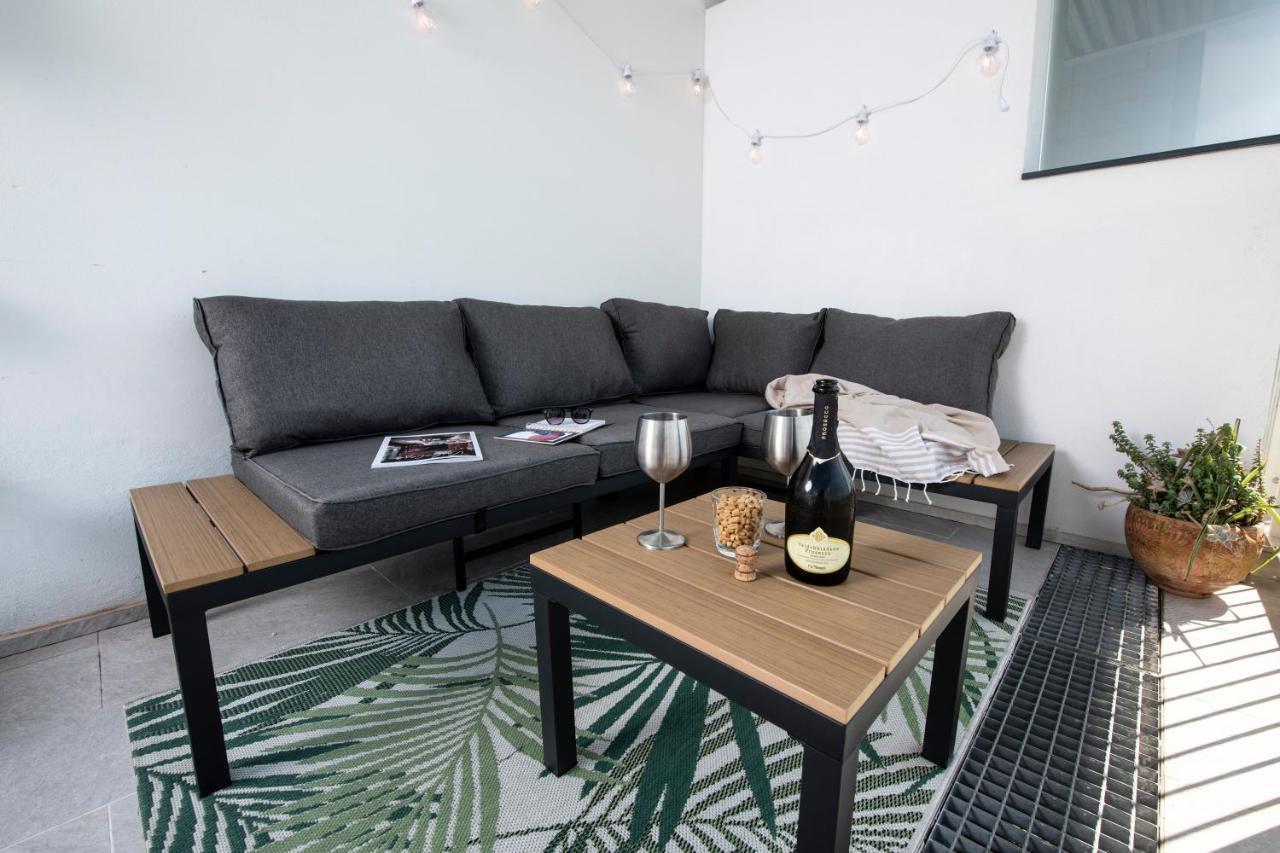 Attico Luxury Con Parcheggio E Terrazza Vista Mozzafiato Apartamento Génova Exterior foto