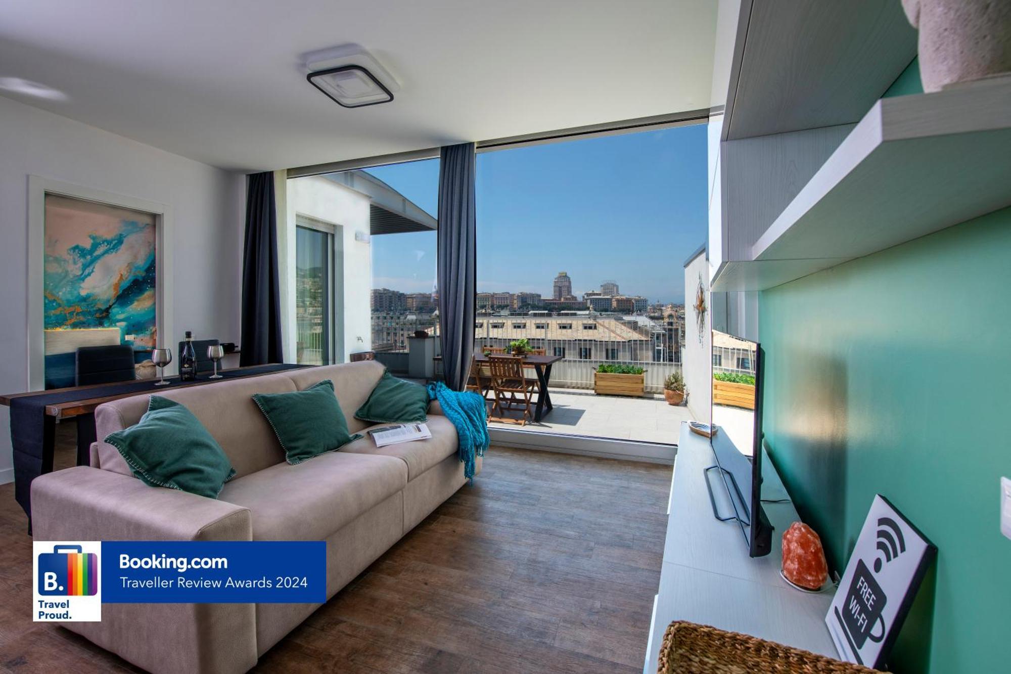 Attico Luxury Con Parcheggio E Terrazza Vista Mozzafiato Apartamento Génova Exterior foto