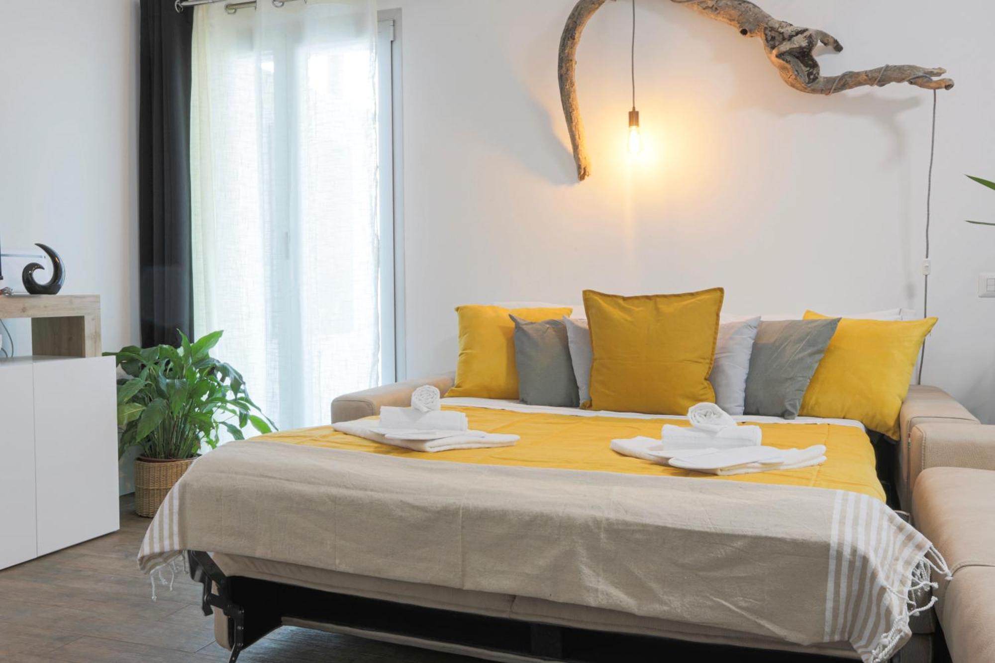 Attico Luxury Con Parcheggio E Terrazza Vista Mozzafiato Apartamento Génova Quarto foto