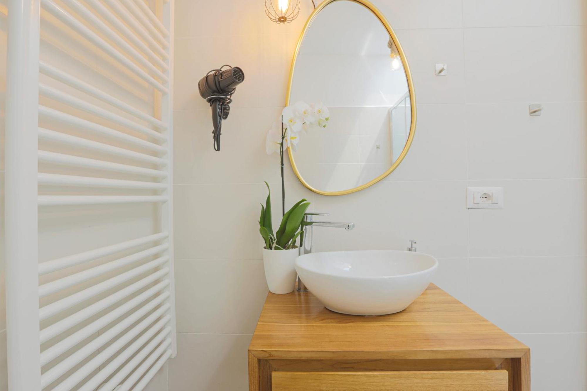 Attico Luxury Con Parcheggio E Terrazza Vista Mozzafiato Apartamento Génova Quarto foto